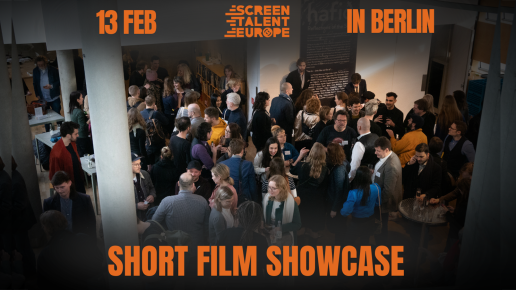 En grupp människor minglar