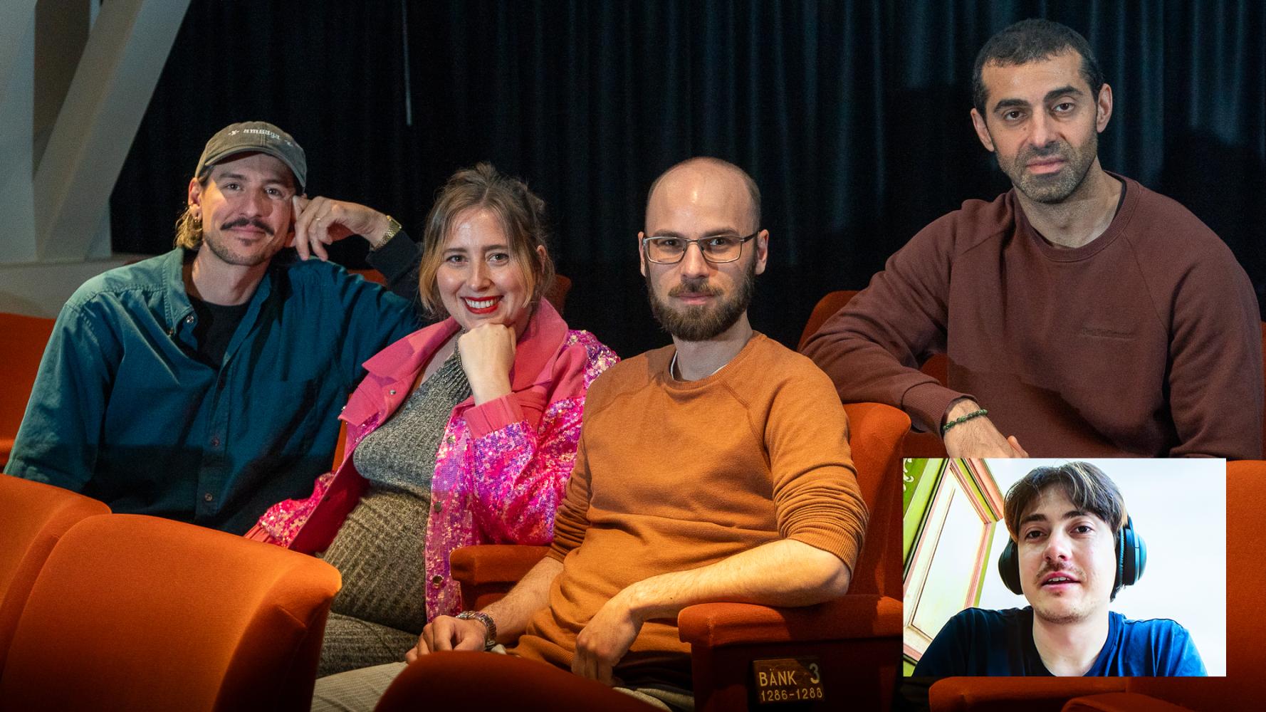 Fyra personer i en biograffåtöljer, och en infälld från teamssamtal